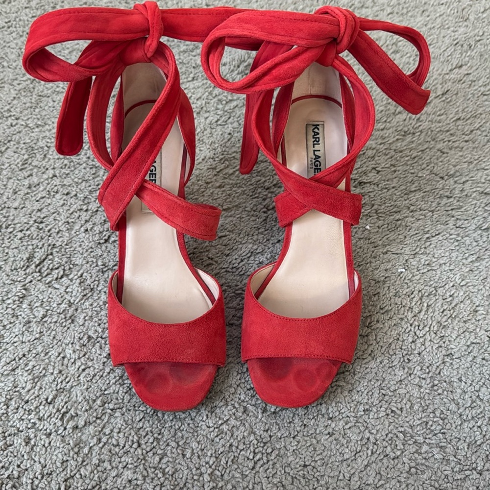 Karl Lagerfeld Suede Heels